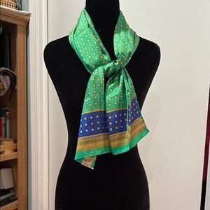 Echo Silk Scarf in Green and Gold